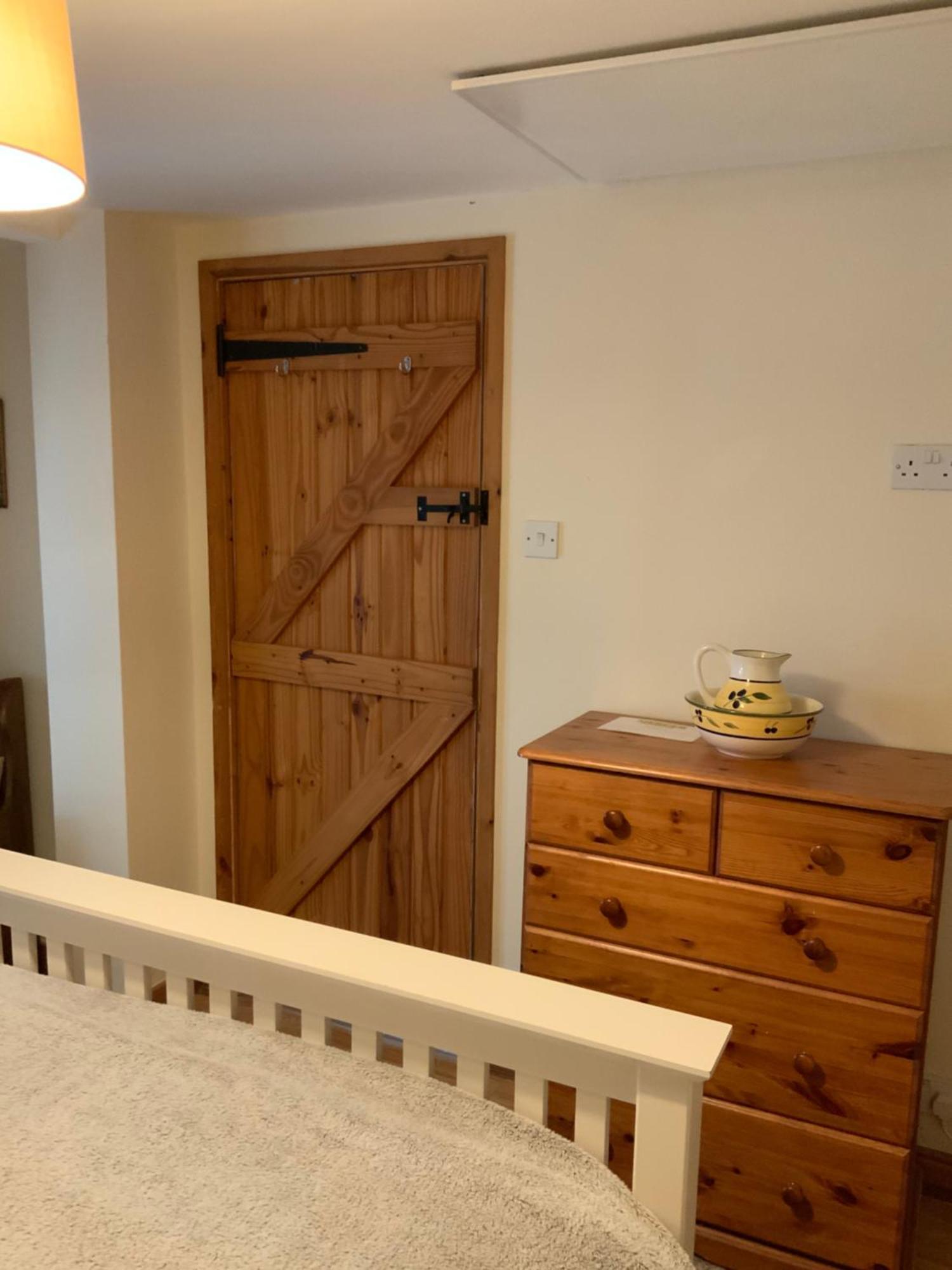 Woodpecker Cottage At Frog Trotters Cottages Hartpury Dış mekan fotoğraf